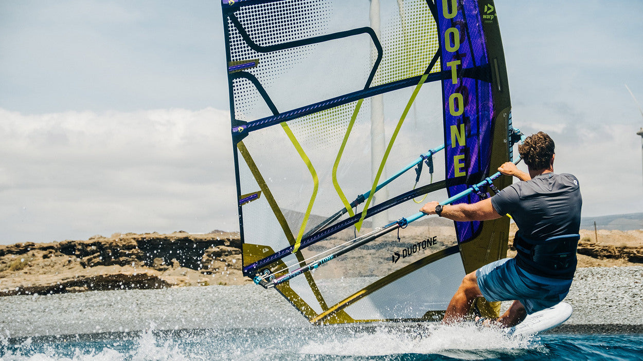 Duotone Warp_Fin (MTO) 2026