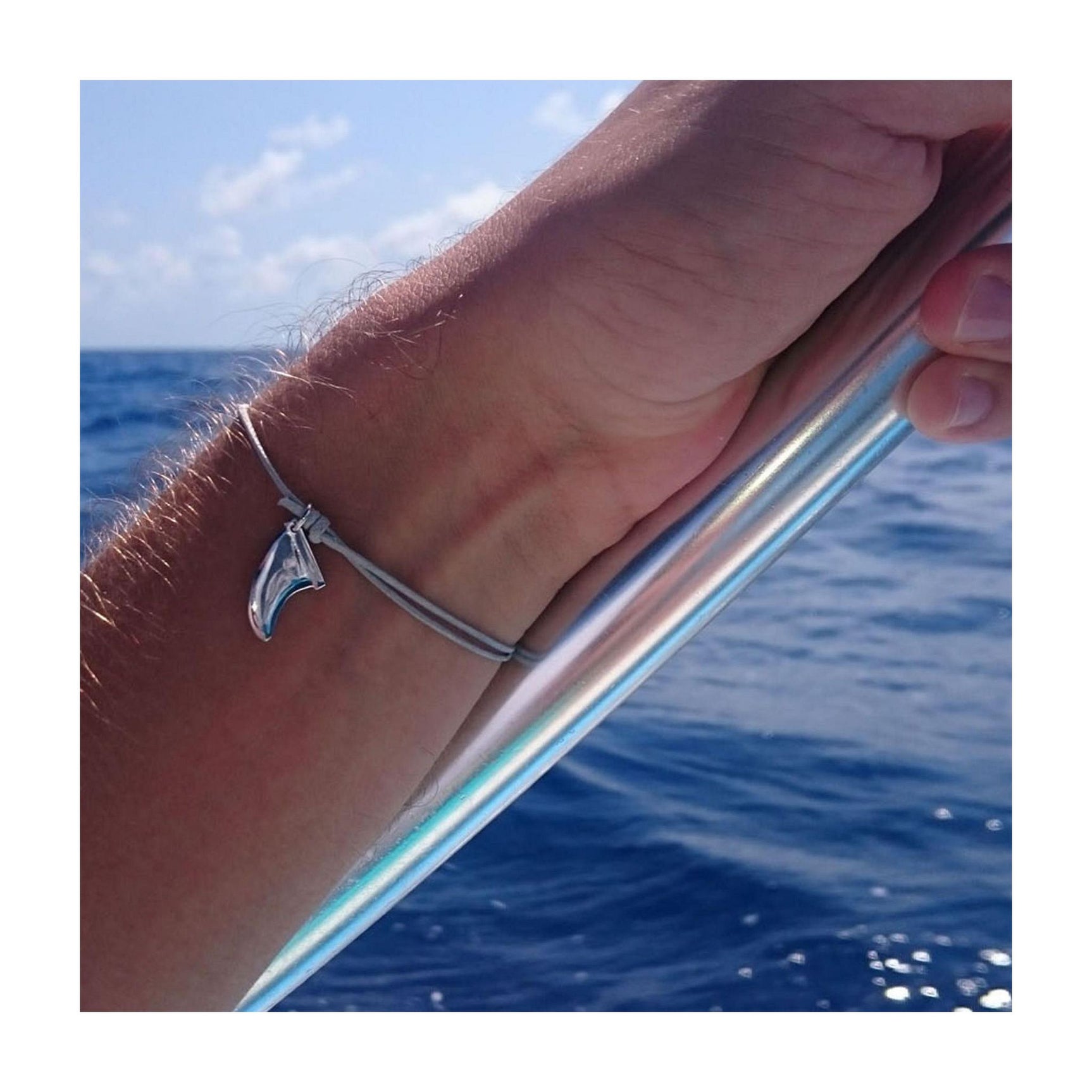 Silver+Surf Schmuck Surfboard Finne