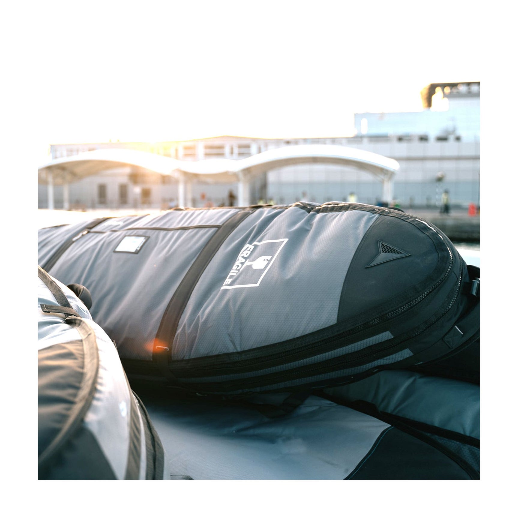 ROAM Boardbag Surfboard Converter Coffin