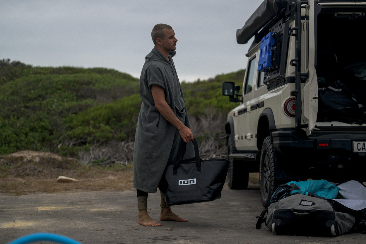 ION Poncho Element