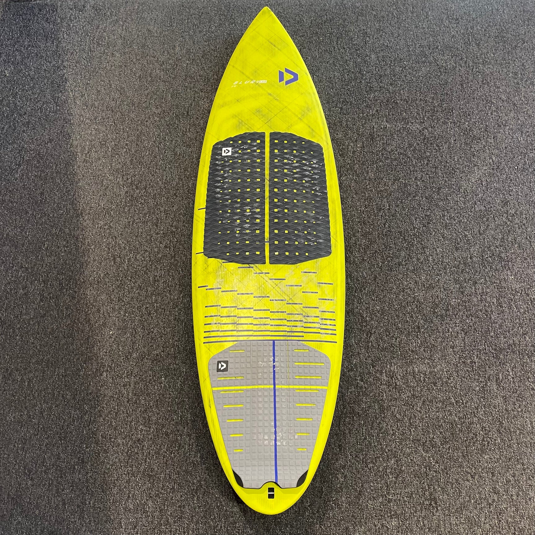 Demo Duotone Blur D/Lab 5"6' 2025