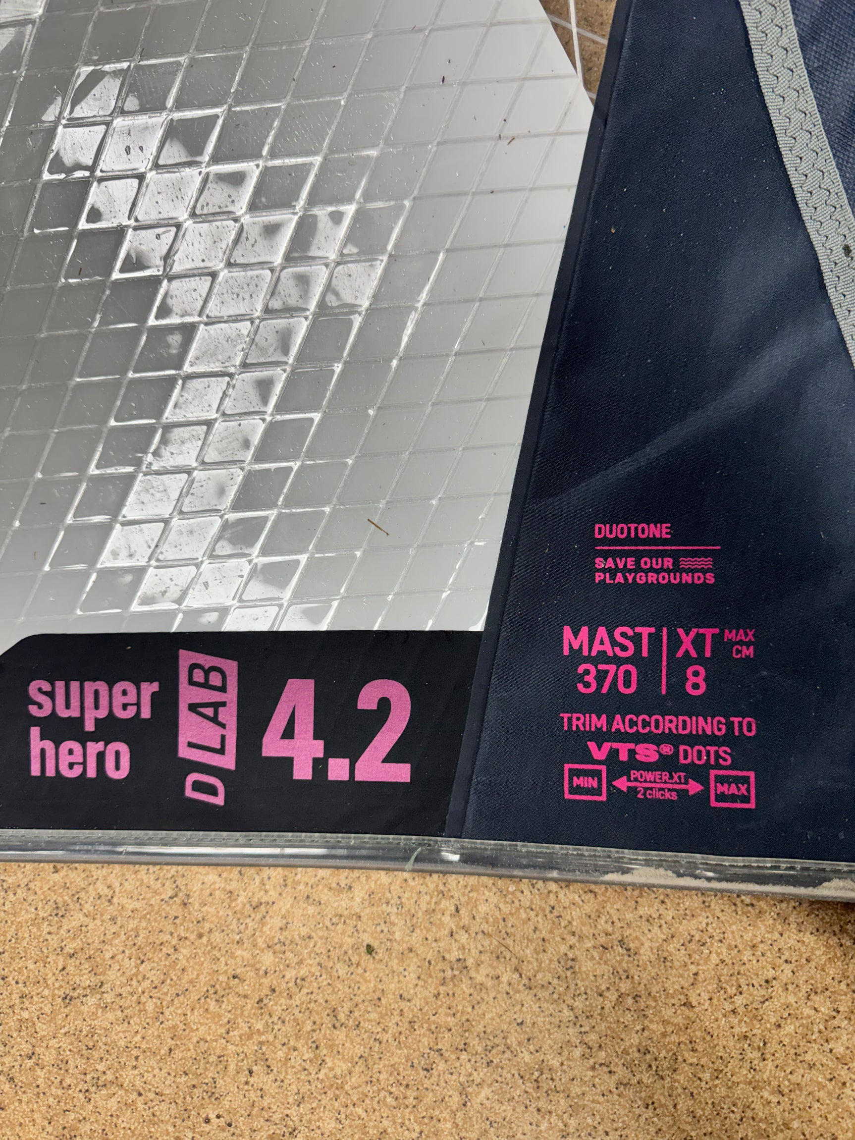 Demo Duotone Super Hero D/LAB 4.2 2026