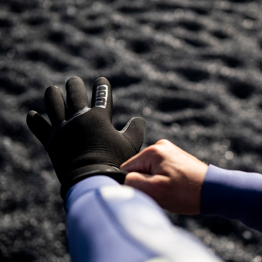 ION Neo Gloves 4/2mm