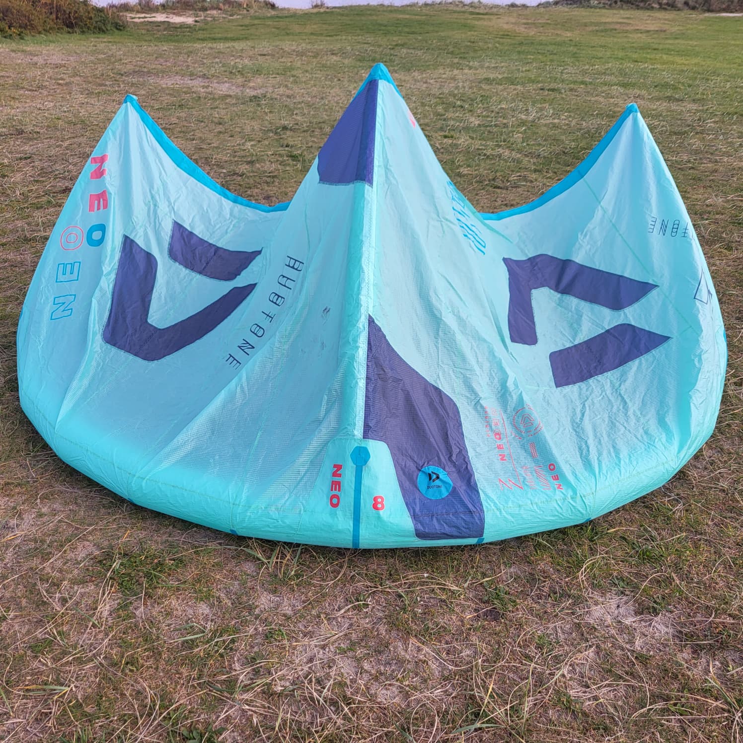 Demo Duotone Neo 8m2 2023