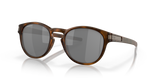 Oakley Latch