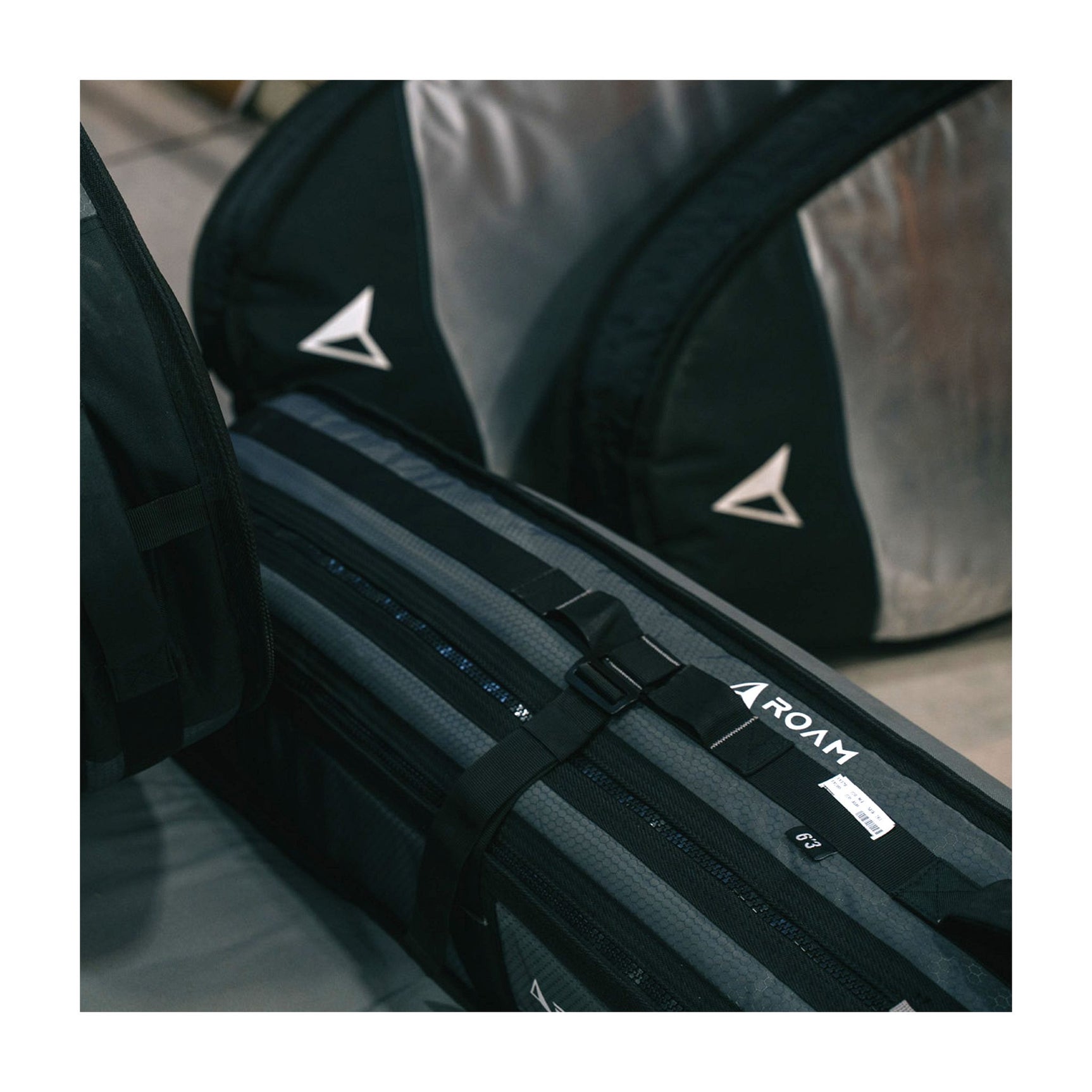 ROAM Boardbag Surfboard Converter Coffin