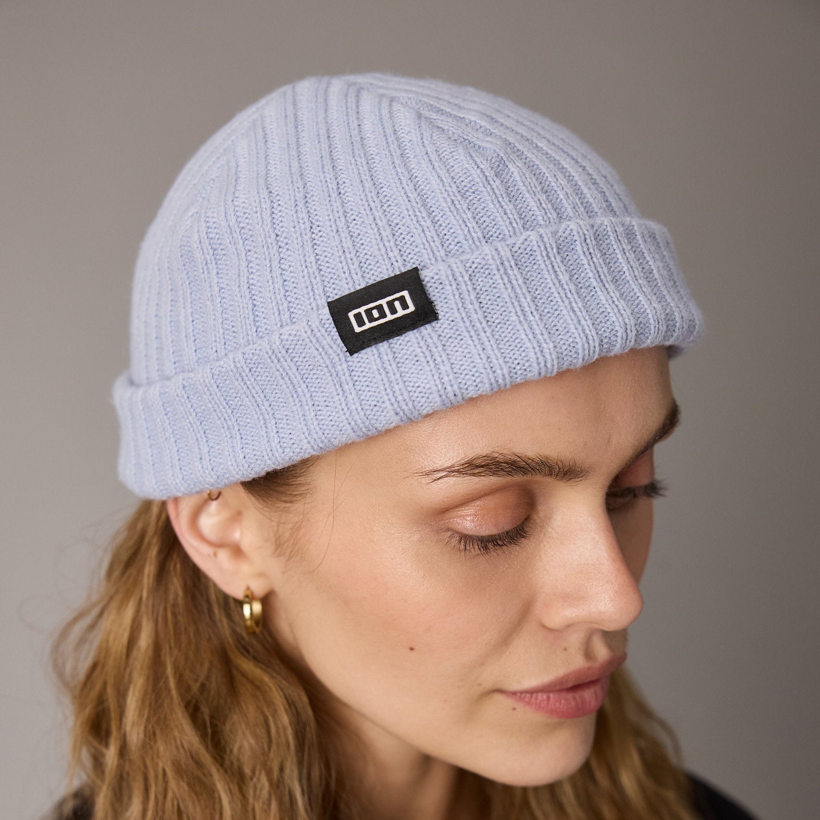 ION Beanie Ionic Fisherman