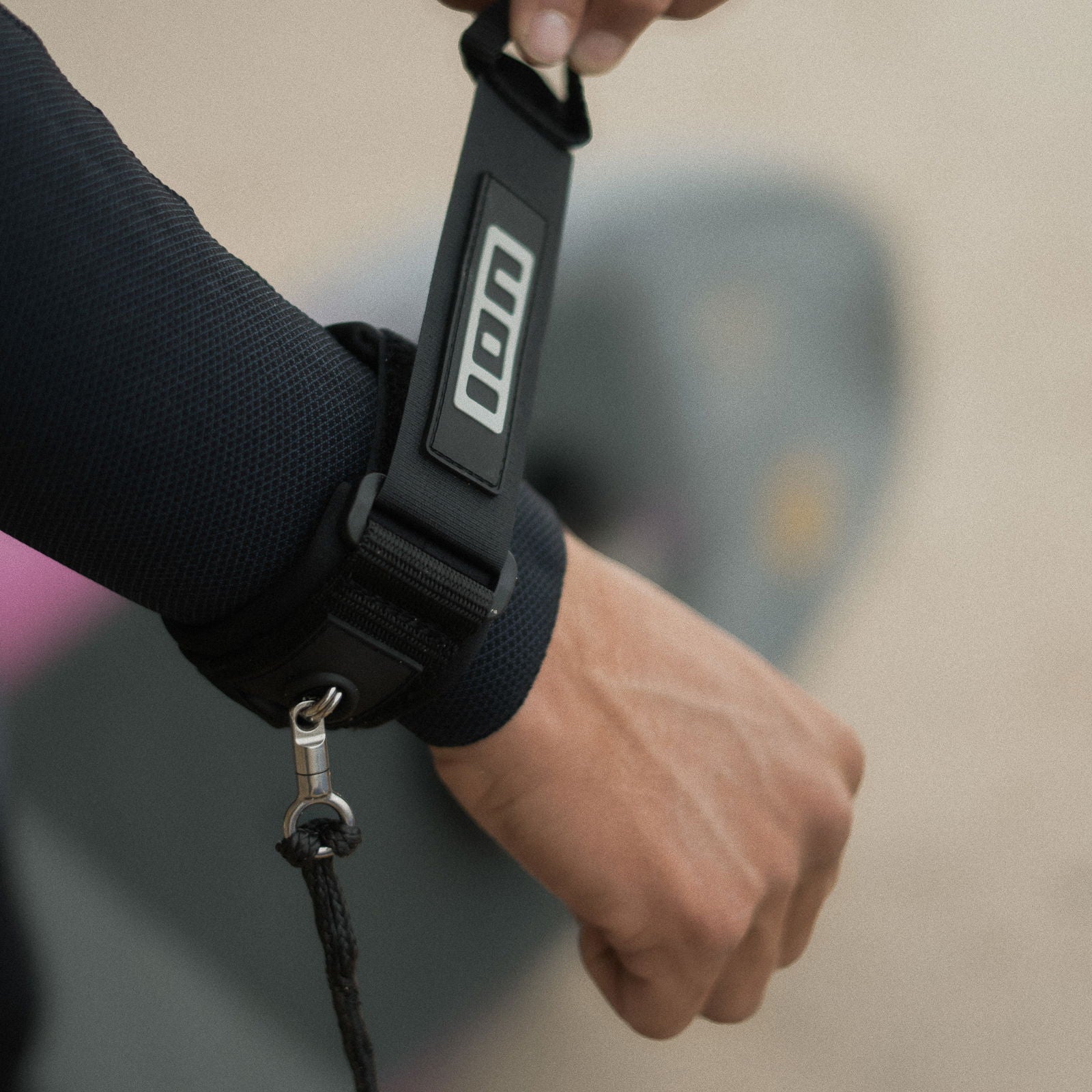 ION Wing Core Wrist Leash