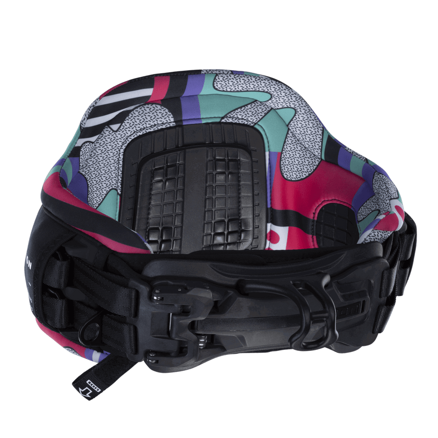 ION Nova women