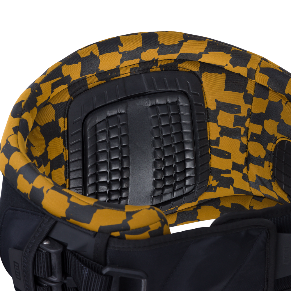 ION Riot Curv