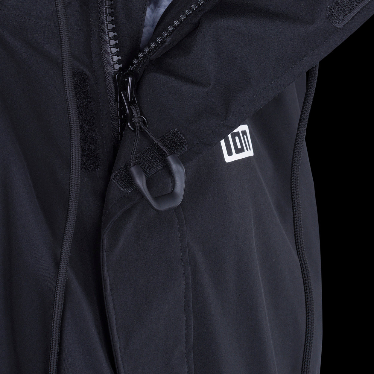 ION Storm Coat unisex