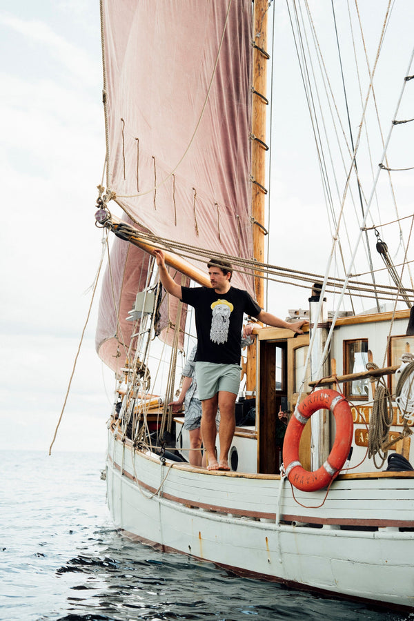 Lakor Fishy Beard Tee