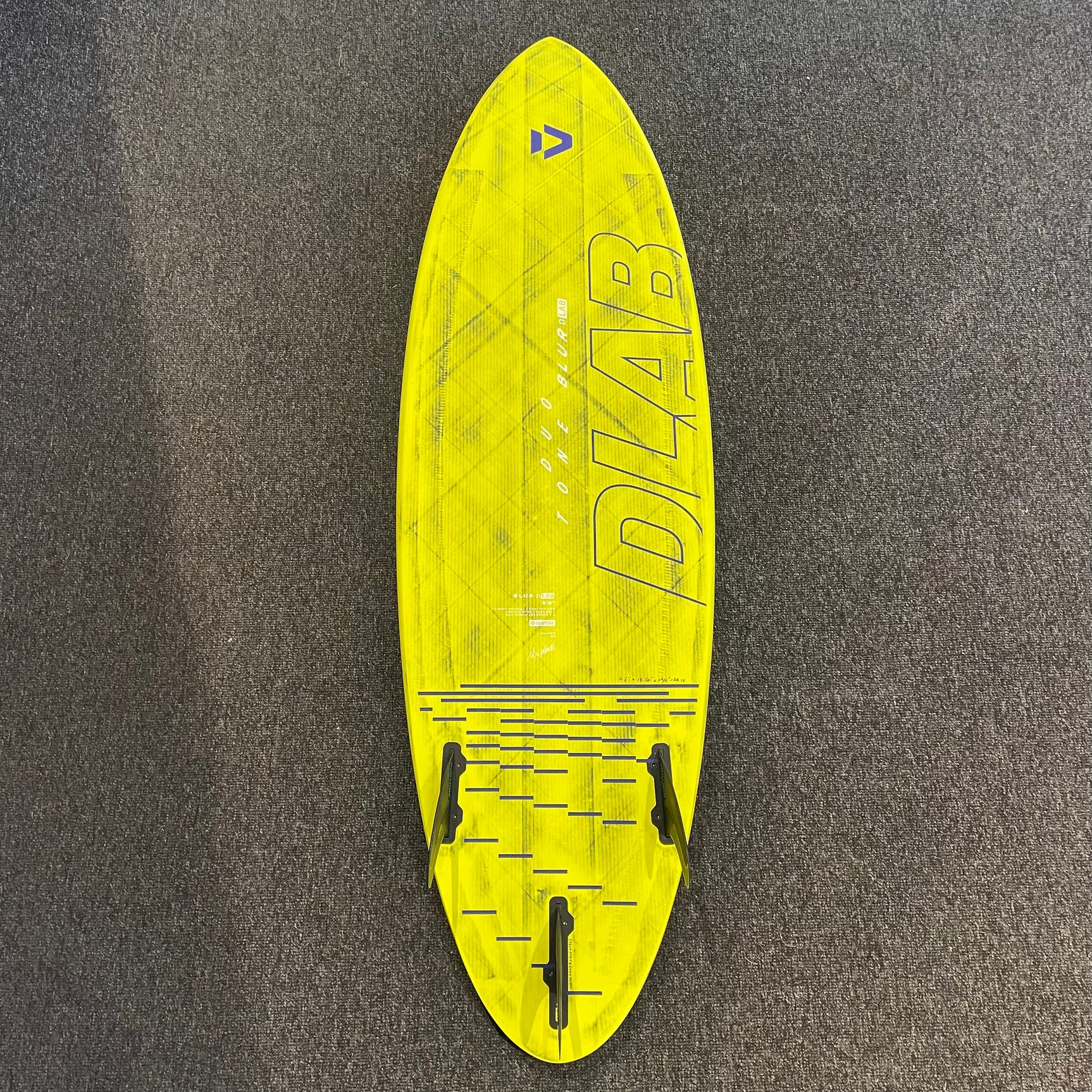 Demo Duotone Blur D/Lab 5"6' 2025