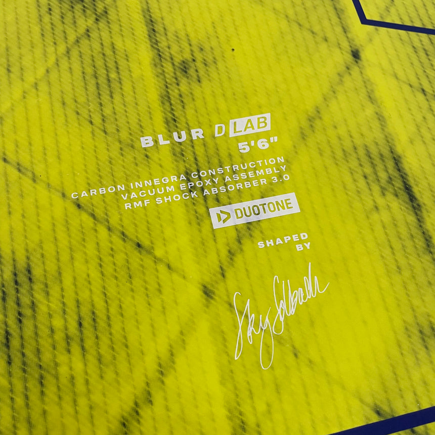 Demo Duotone Blur D/Lab 2025