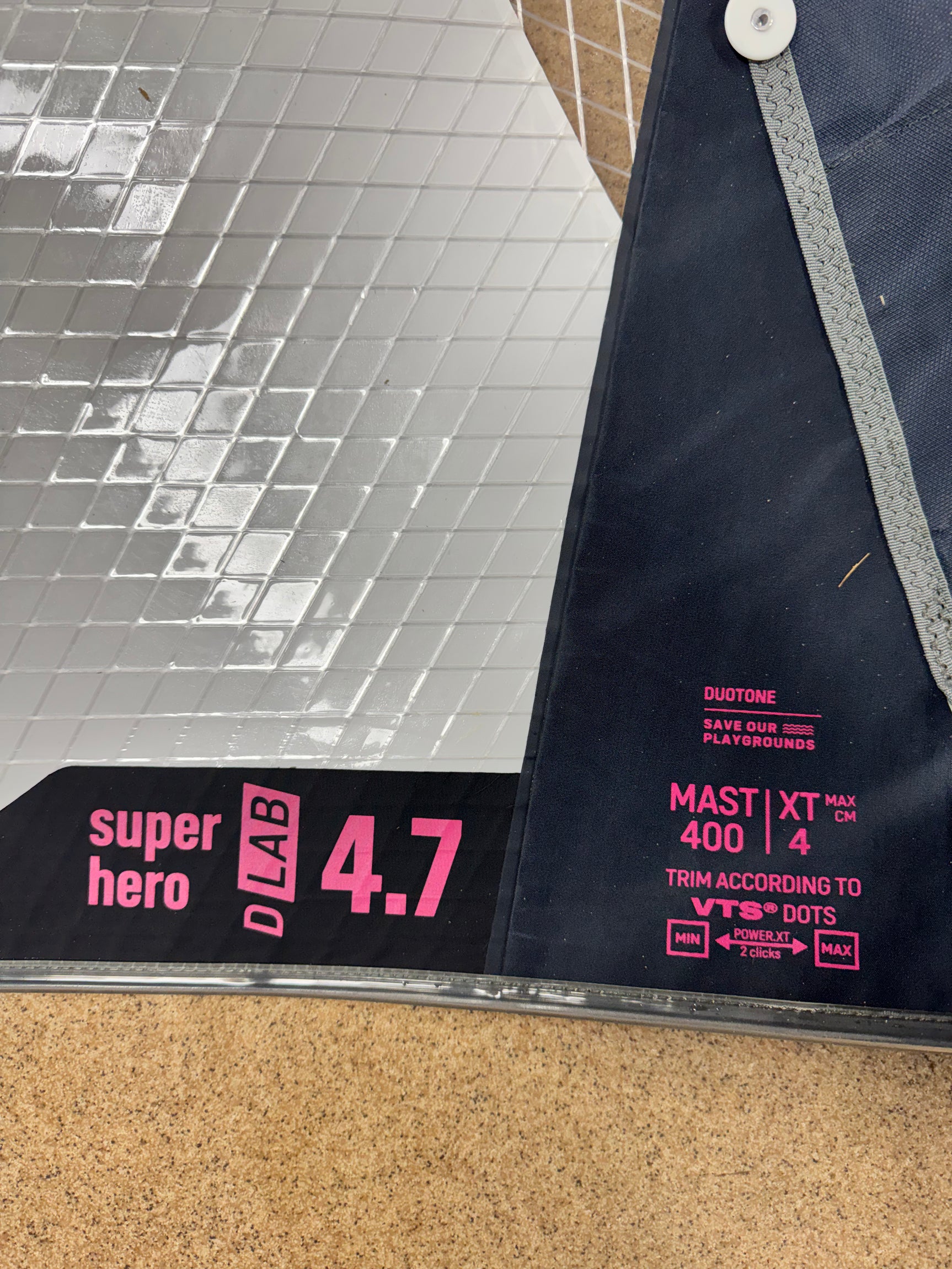 Demo Duotone Super Hero D/LAB 4.7 2026