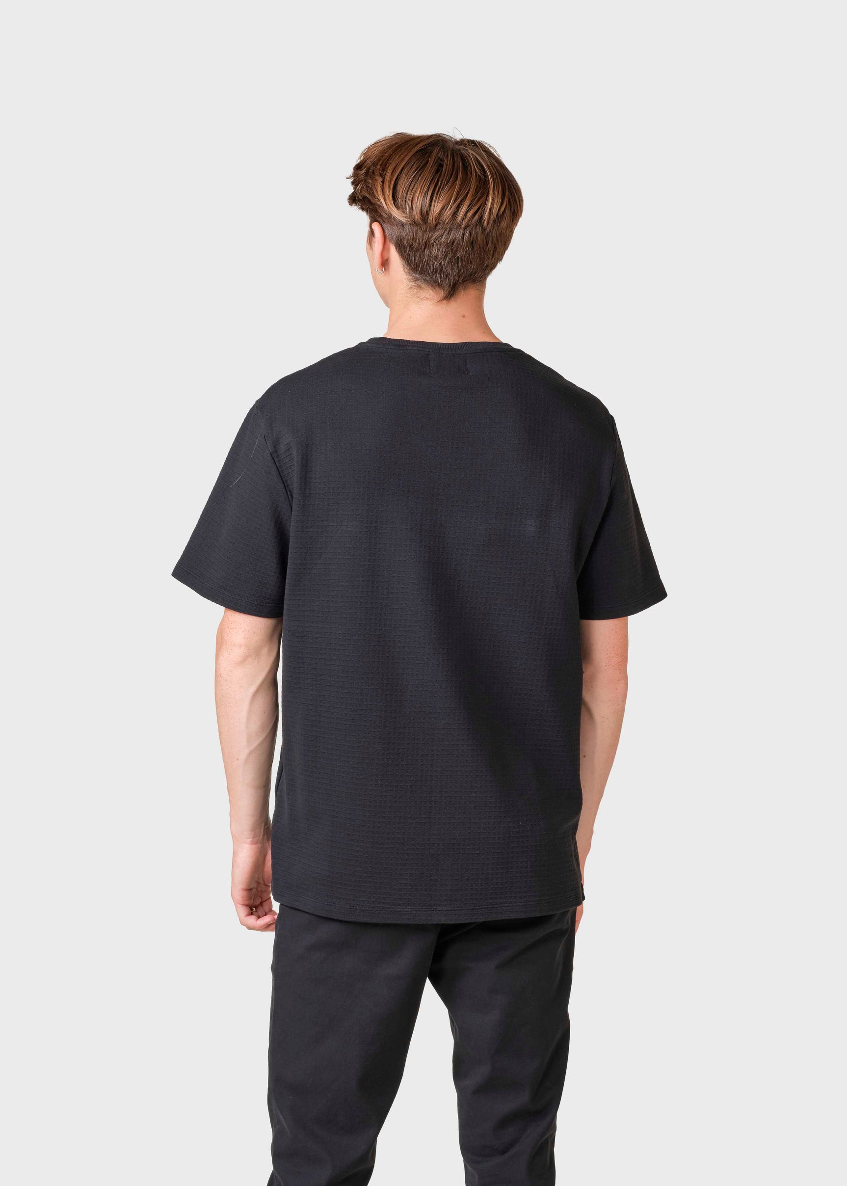 Klitmøller Collective Mens boxy structure tee