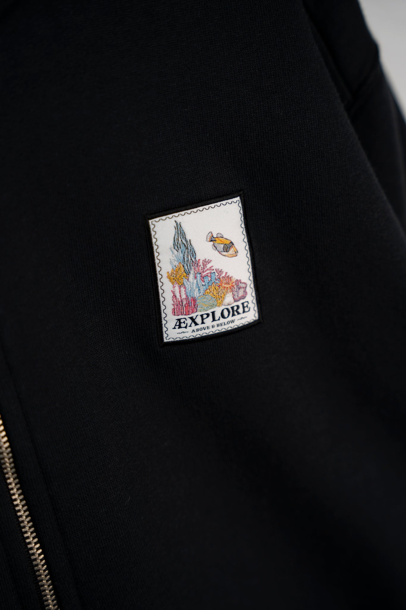 Lakor Halfzip w. Wall of Wonder patch