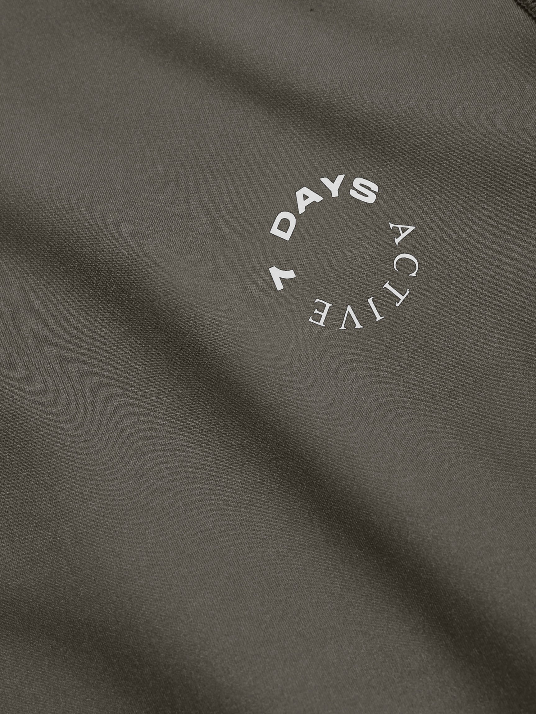 7 Days Active Organic Crewneck