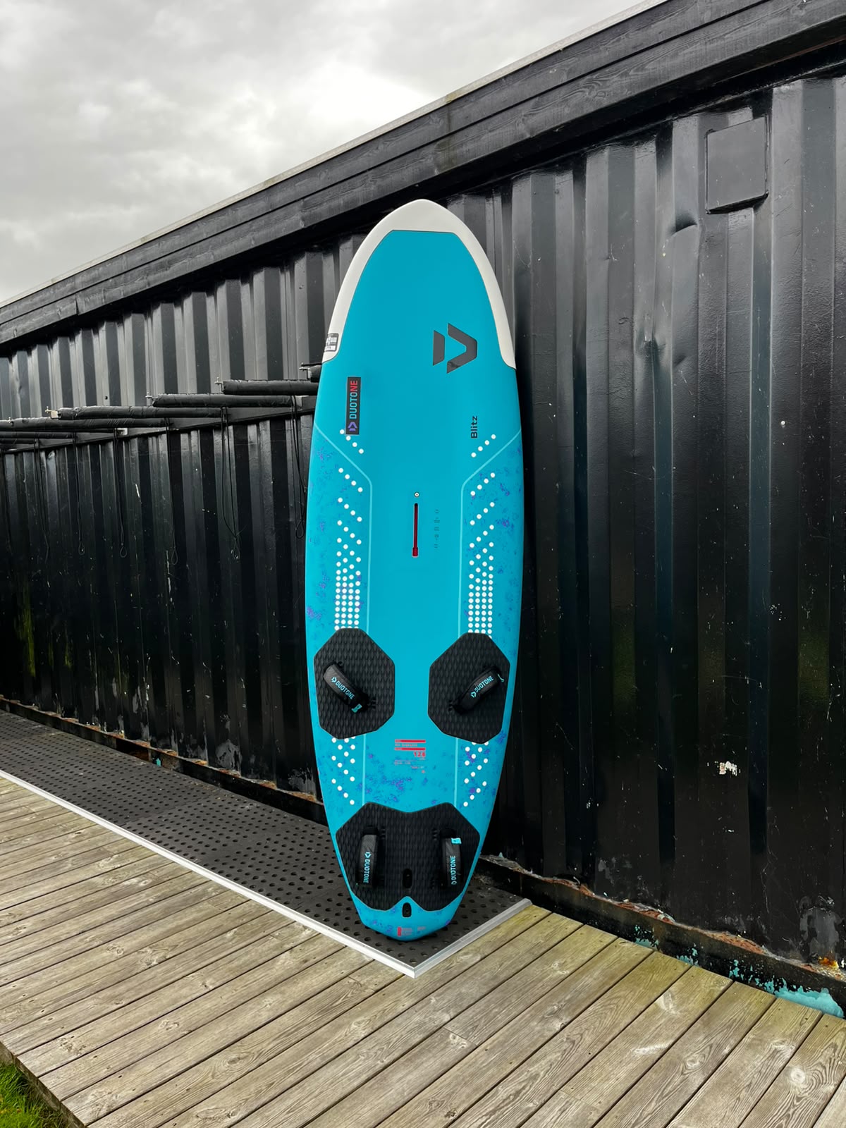 Demo Duotone Windsurf Board Blitz 126L  2026 - Bork