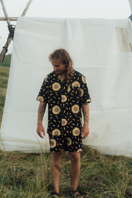 Lakor Sunflower Short Sleeve Shirt