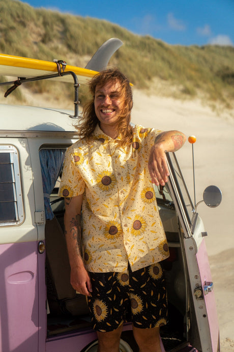 Lakor Sunflower Short Sleeve Shirt