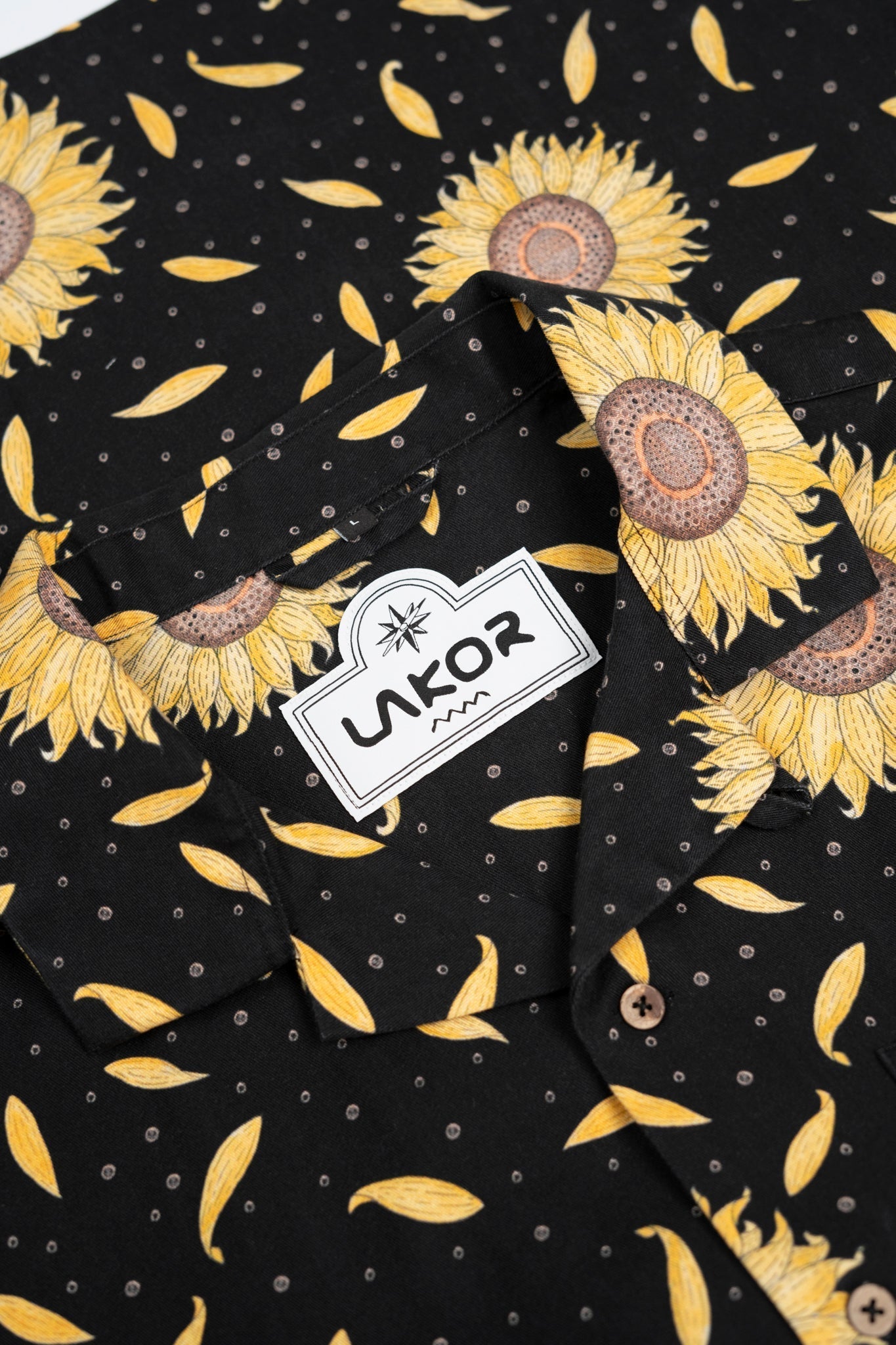 Lakor Sunflower Short Sleeve Shirt