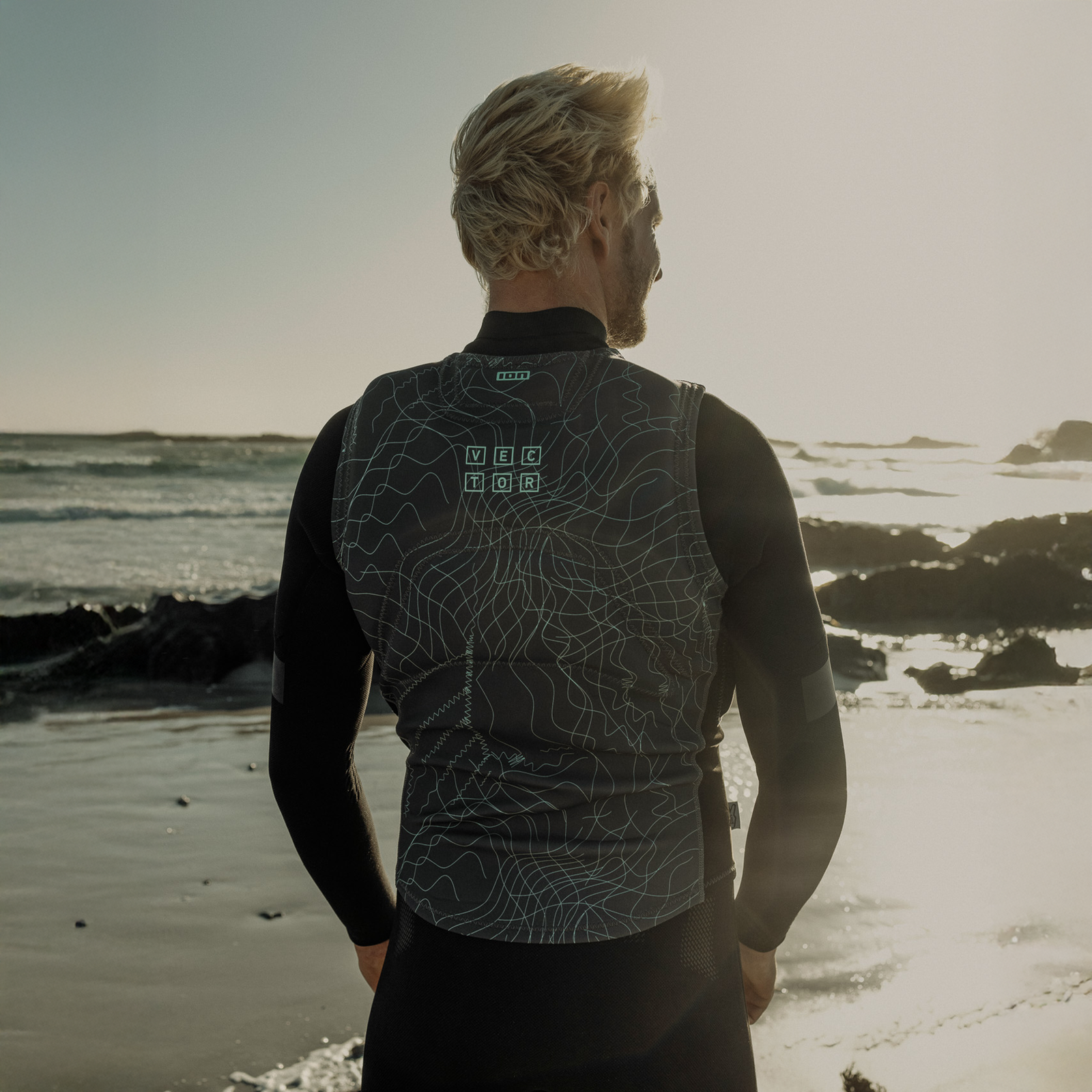 ION Vector Vest Core Front Zip