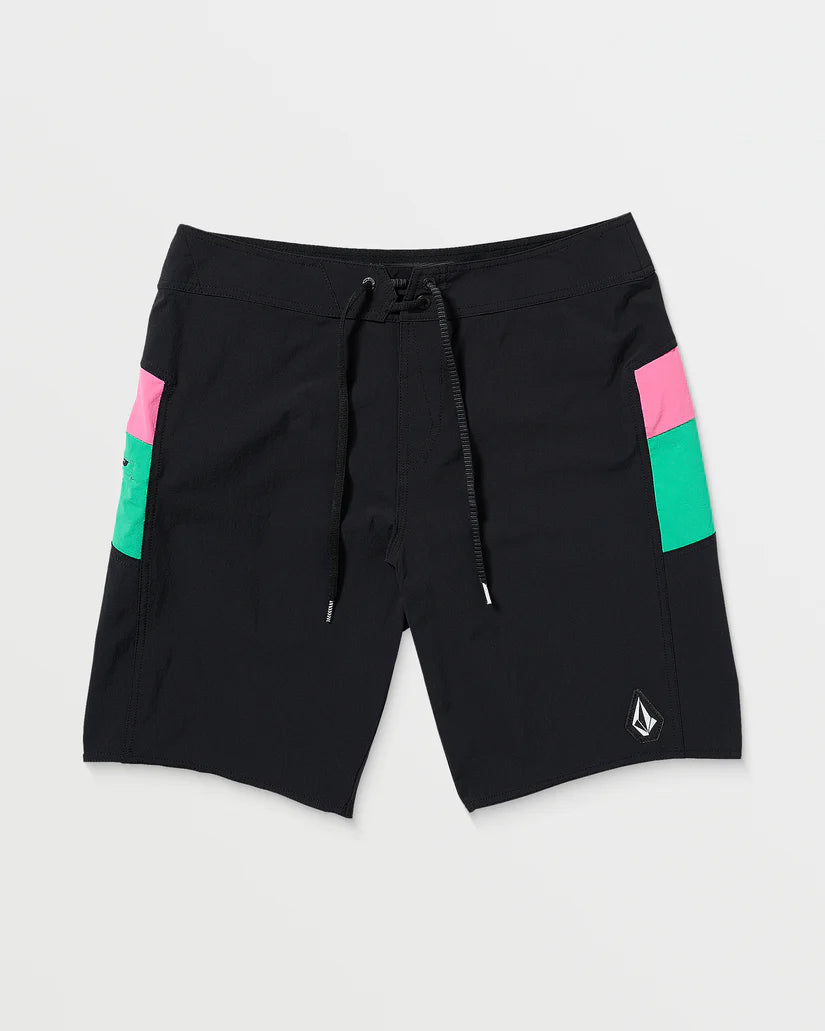 Volcom Strand Liberators 20